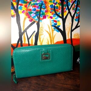 Dooney and Bourke Green Leather Wallet